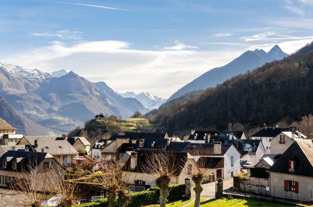 Pyrenees Cycling Lodge Saint-Savin (Hautes-Pyrenees) Exterior photo