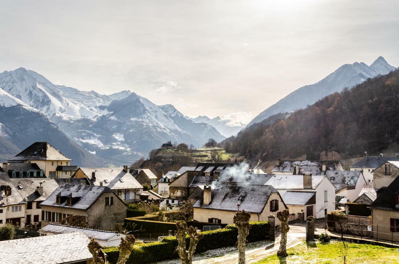 Pyrenees Cycling Lodge Saint-Savin (Hautes-Pyrenees) Exterior photo